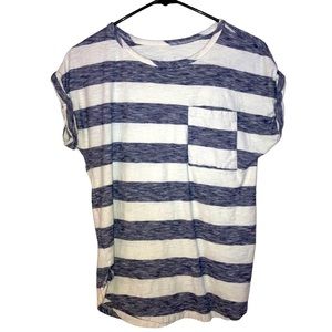 Women’s Blue And Cream Striped Shirt With Side Slits. Super Comfortable. Size M.